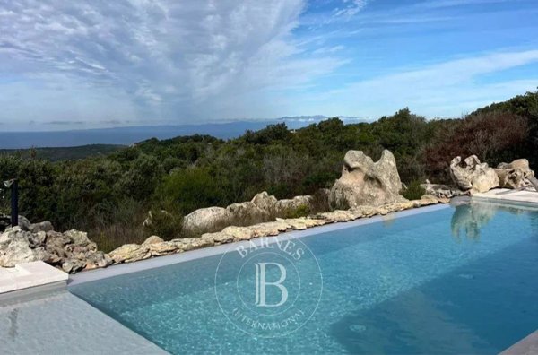 casa indipendente in vendita a Luogosanto