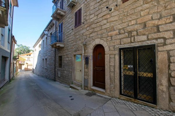 casa indipendente in vendita a Luras