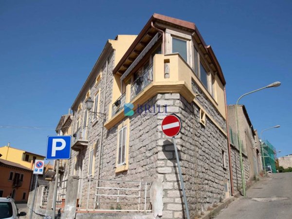 casa indipendente in vendita a Luras