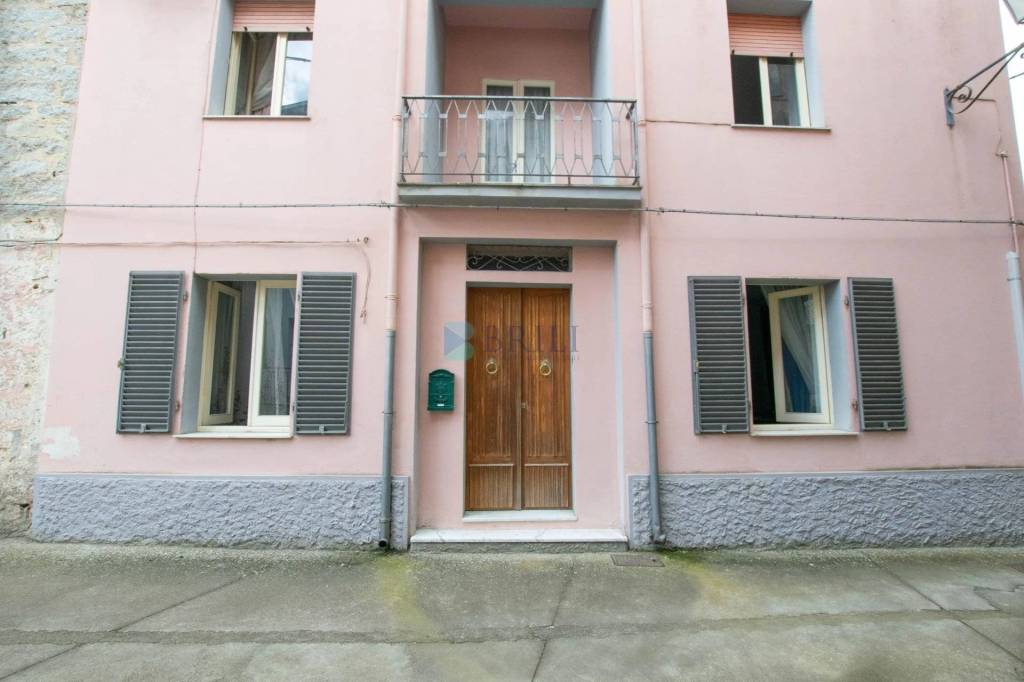 casa indipendente in vendita a Luras