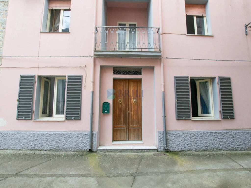 casa indipendente in vendita a Luras