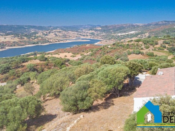 casa indipendente in vendita a Luras