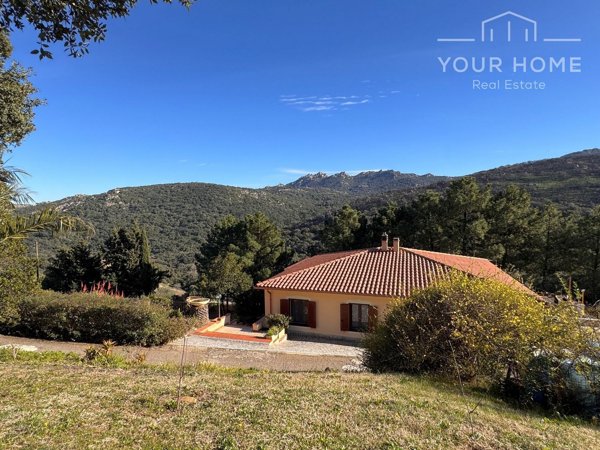 casa indipendente in vendita a Luras