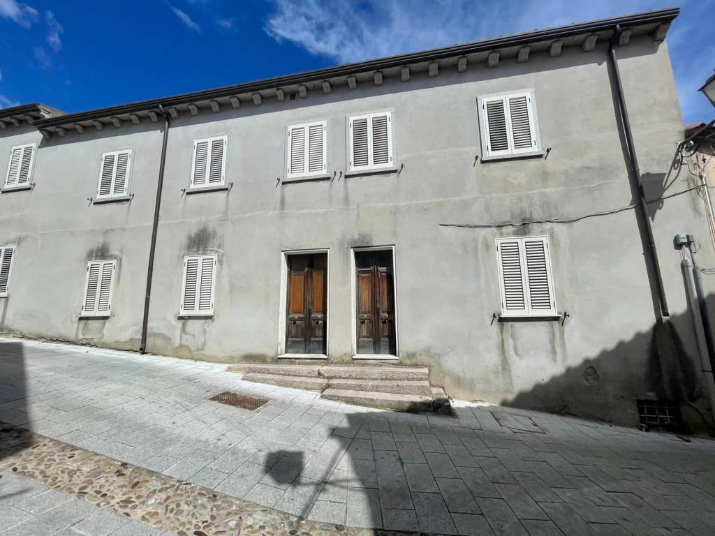 casa indipendente in vendita a Luras