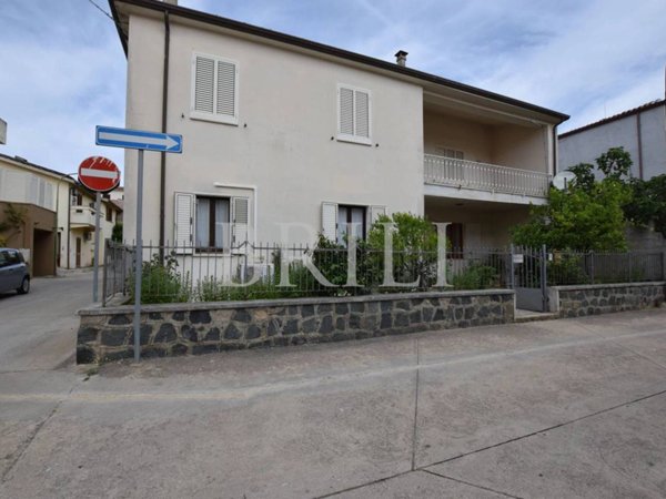 casa indipendente in vendita a Luras