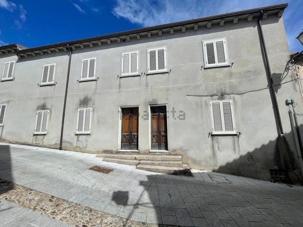 appartamento in vendita a Luras
