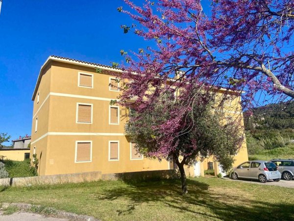appartamento in vendita a Monti