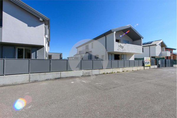 casa indipendente in vendita a Monti