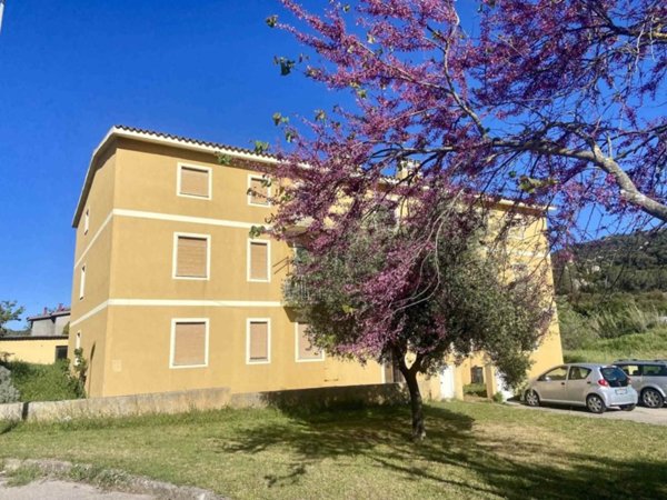 appartamento in vendita a Monti