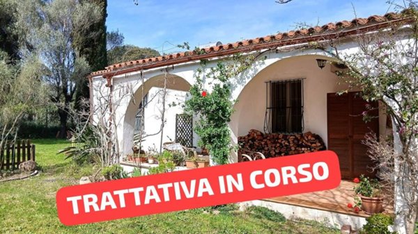 casa indipendente in vendita a Monti