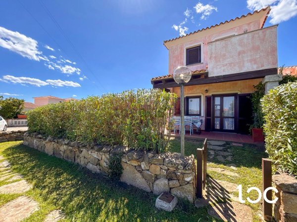 casa indipendente in vendita a Monti