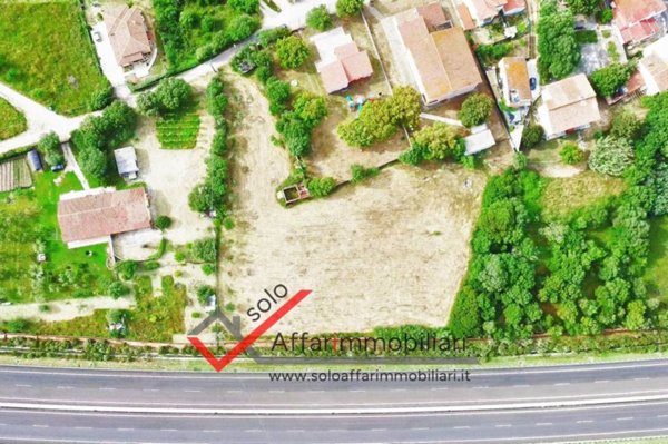 terreno edificabile in vendita a Monti