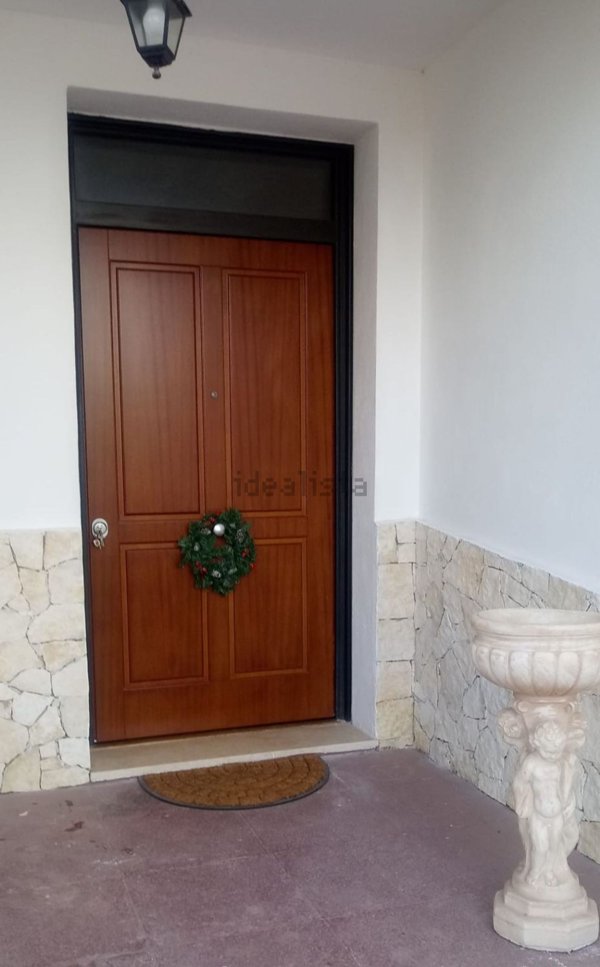 casa indipendente in vendita a Muros