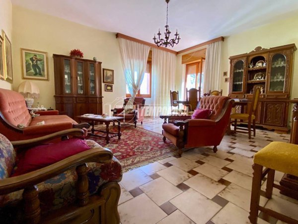 casa indipendente in vendita a Nulvi