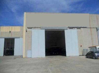 locale commerciale in vendita ad Olbia in zona Pittulongu