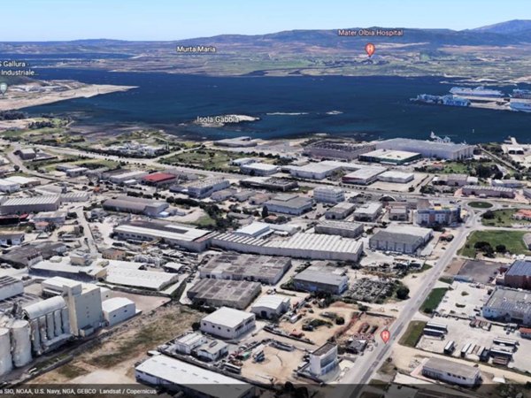 locale commerciale in vendita ad Olbia in zona Pittulongu