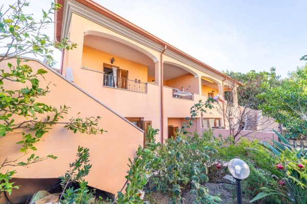 casa indipendente in vendita ad Olbia in zona Vittorio Veneto