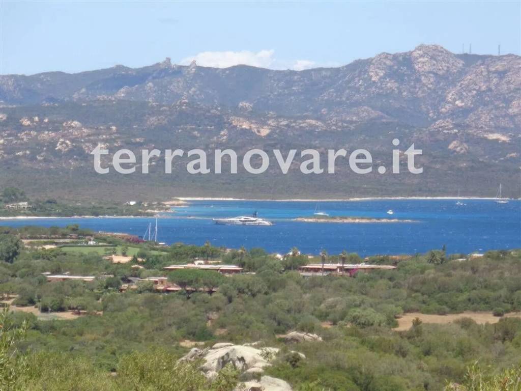 casa indipendente in vendita ad Olbia in zona Rudalza