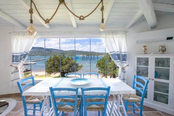 casa indipendente in vendita ad Olbia in zona Rudalza