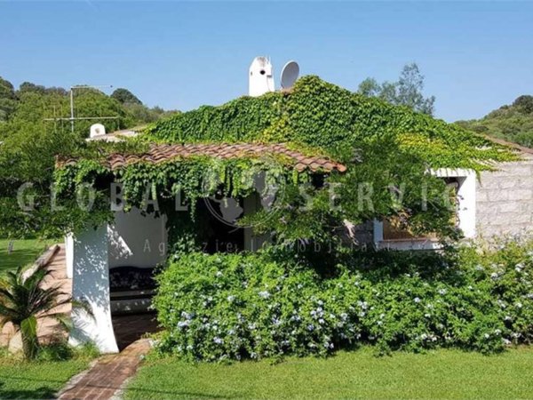 casa indipendente in vendita ad Olbia in zona San Pantaleo