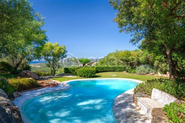 casa indipendente in vendita ad Olbia in zona San Pantaleo