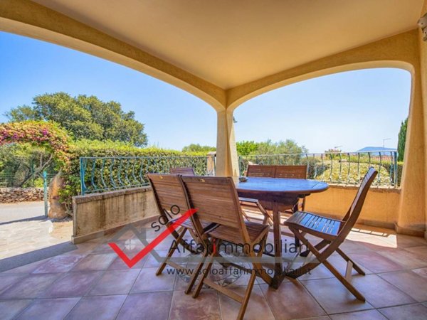 casa indipendente in vendita ad Olbia in zona Pittulongu