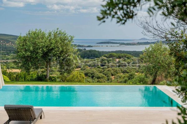casa indipendente in vendita ad Olbia in zona Porto Rotondo