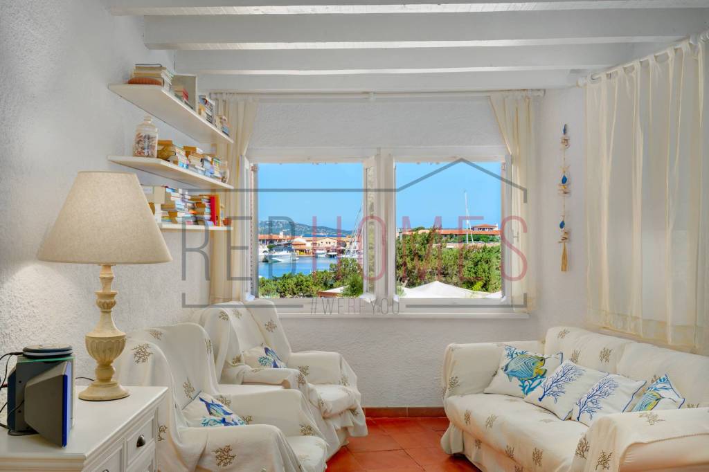 appartamento in vendita ad Olbia in zona Porto Rotondo