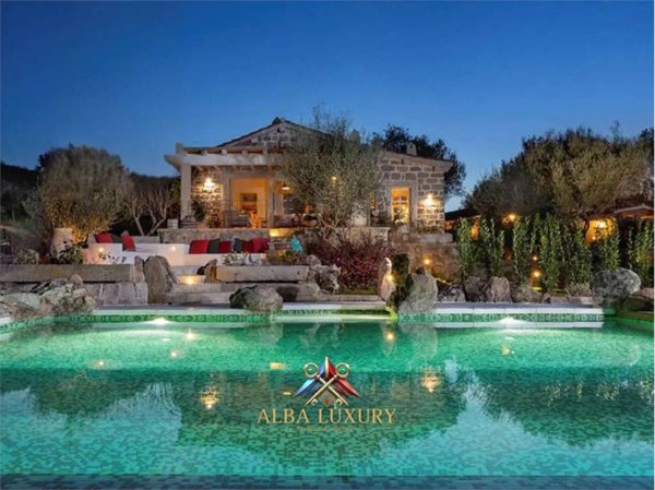 casa indipendente in vendita ad Olbia