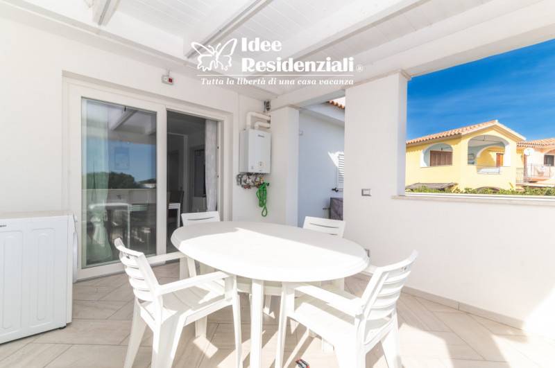 appartamento in vendita ad Olbia in zona Pittulongu