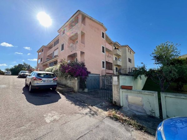 locale di sgombero in vendita ad Olbia in zona Aldo Moro
