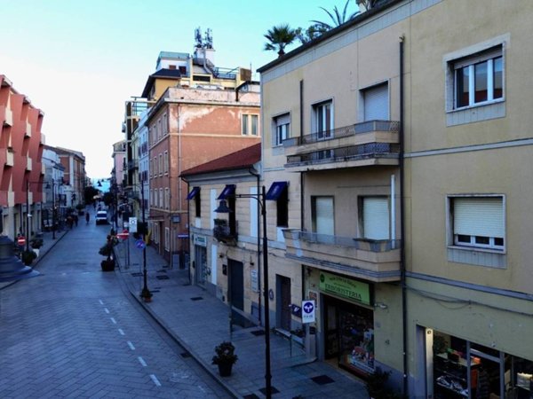 appartamento in vendita ad Olbia in zona Centro Storico
