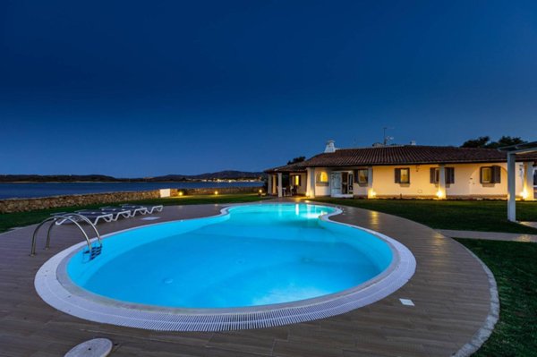 casa indipendente in vendita ad Olbia