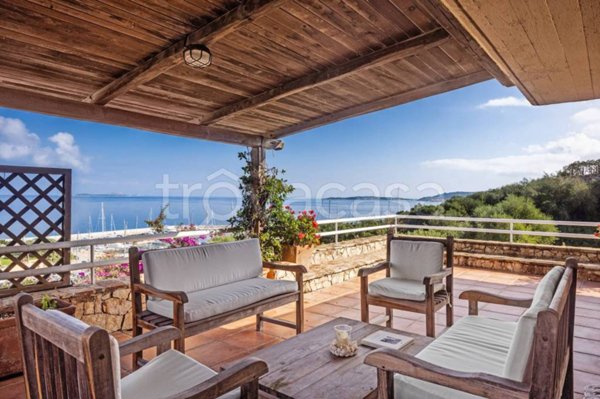 appartamento in vendita ad Olbia in zona Portisco