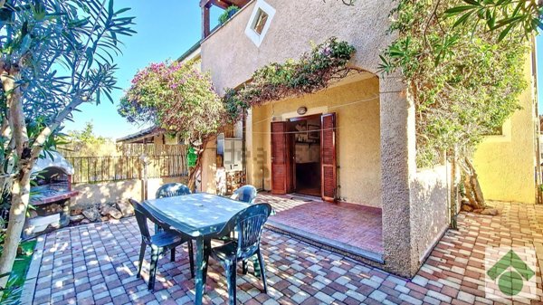appartamento in vendita ad Olbia in zona Olbia Mare / Sa Marinedda