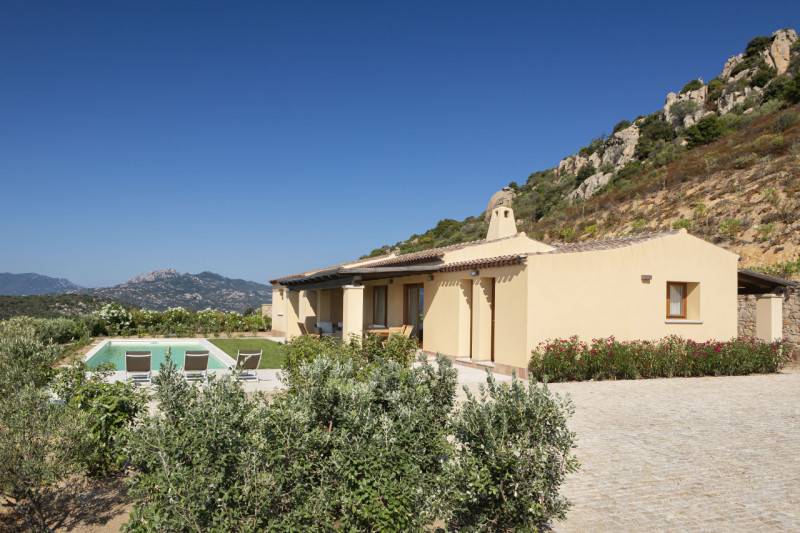 casa indipendente in vendita ad Olbia in zona Sole Ruiu