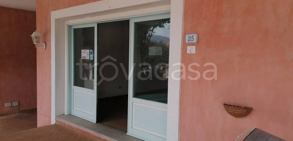 monolocale in vendita ad Olbia in zona Porto Rotondo