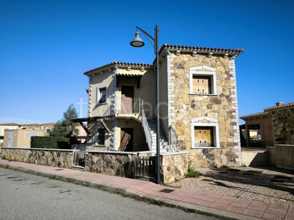 casa indipendente in vendita ad Olbia in zona Murta Maria