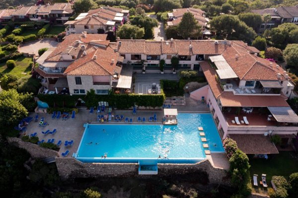 appartamento in vendita ad Olbia in zona Rudalza