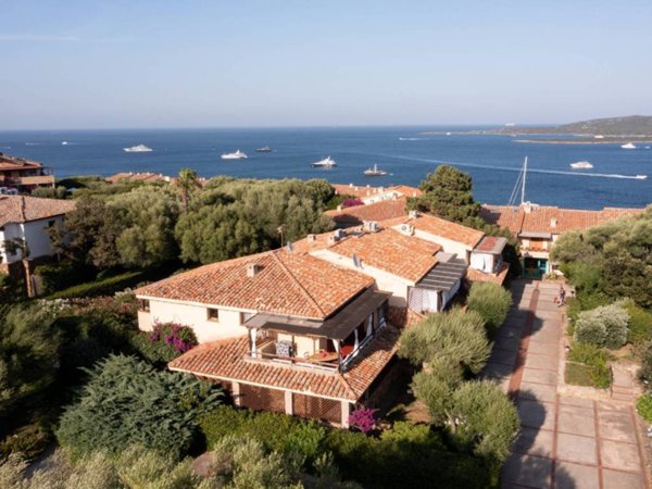 appartamento in vendita ad Olbia in zona Porto Rotondo