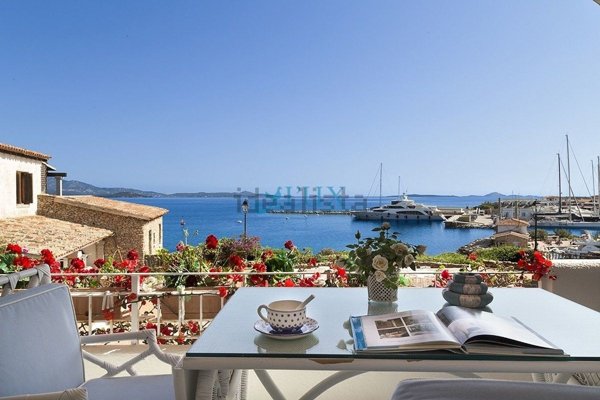 appartamento in vendita ad Olbia in zona Porto Rotondo
