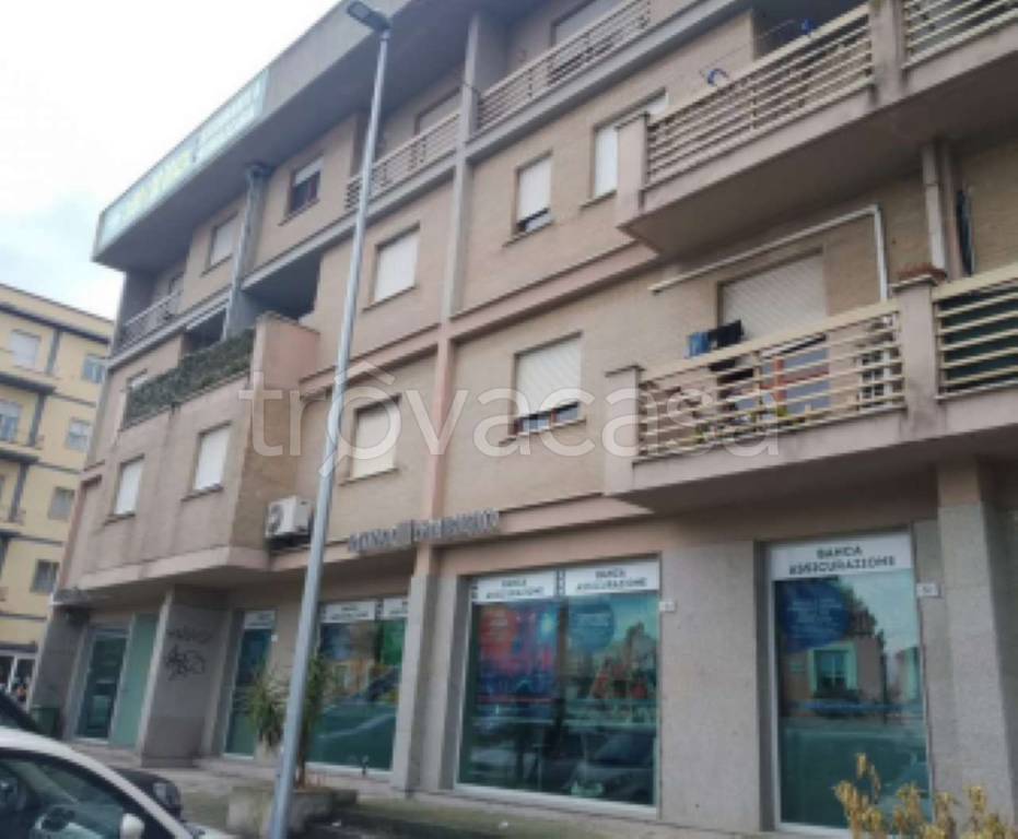 negozio in vendita ad Olbia in zona Aldo Moro