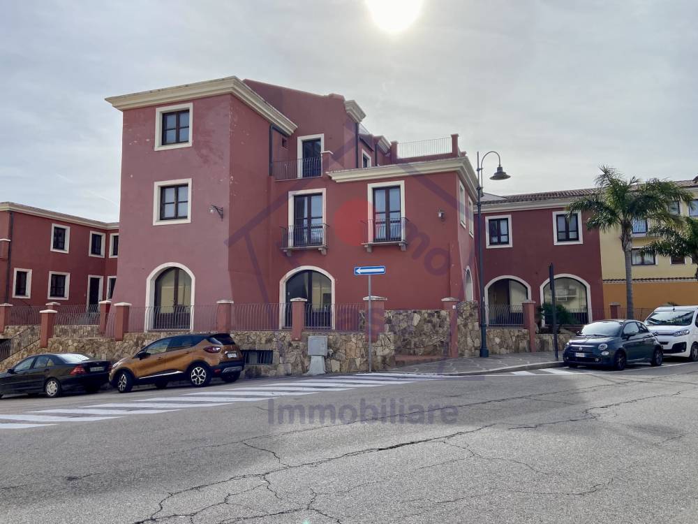 appartamento in vendita ad Olbia