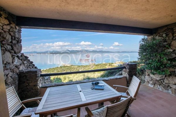 appartamento in vendita ad Olbia in zona Porto Istana