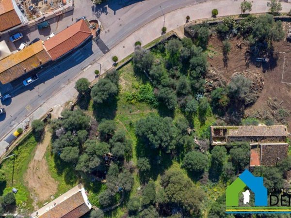 casa indipendente in vendita ad Olbia in zona Pittulongu