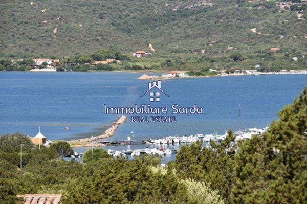 appartamento in vendita ad Olbia in zona Centro Storico