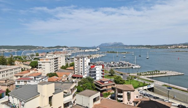 appartamento in vendita ad Olbia in zona Lu Sticcadu