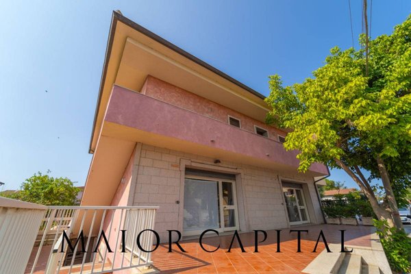 casa indipendente in vendita ad Olbia in zona Olbia Mare / Sa Marinedda