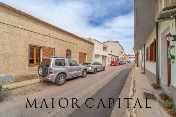 casa indipendente in vendita ad Olbia in zona Vittorio Veneto
