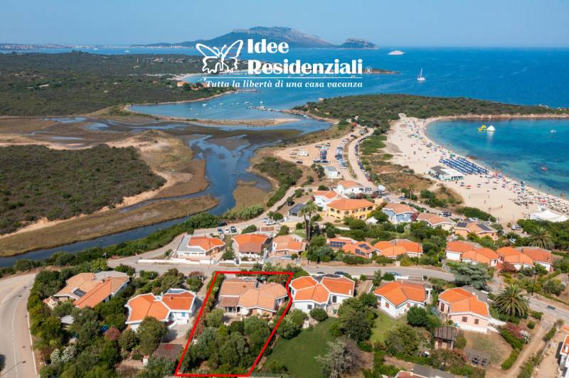 casa indipendente in vendita ad Olbia in zona Bados